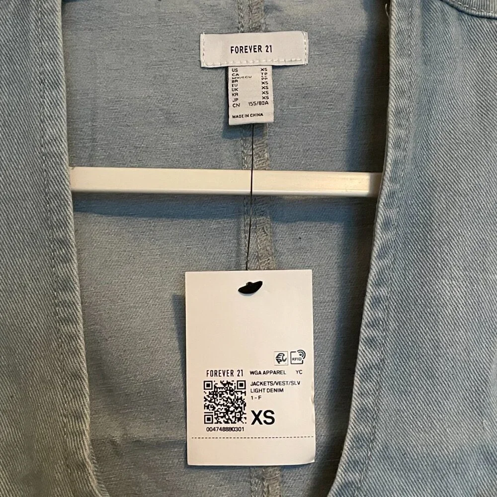 Forever 21, XS, Light Wash Denim Vest - Picture 3 of 9